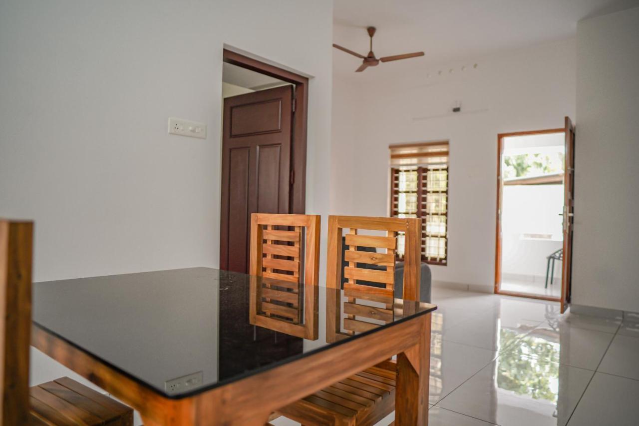 Affittacamere Shimano Square Varkala Esterno foto